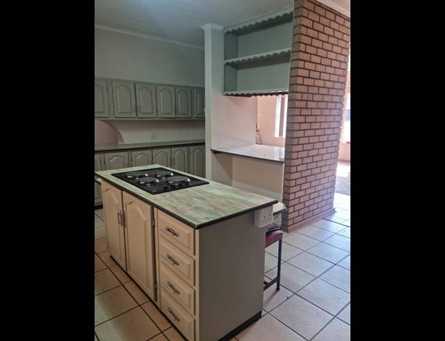 3 BEDROOM HOUSE FOR SALE IN EDELWEISS